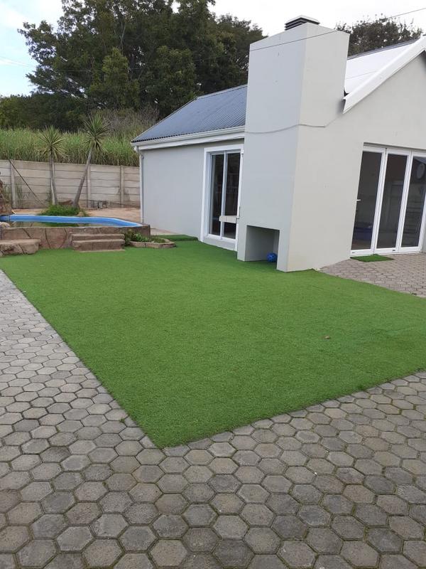 3 Bedroom Property for Sale in Albertinia Western Cape